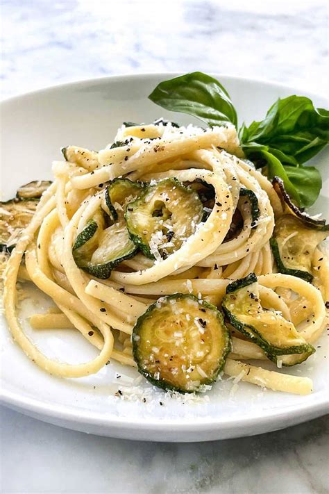 stanley tucci zucchini pasta